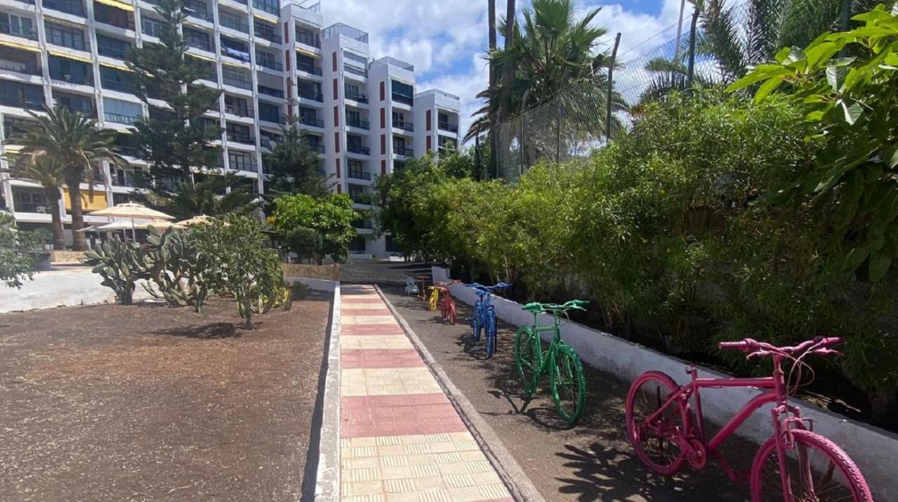 Enjoy The Sea And Pool In Playa De Las Americas エクステリア 写真